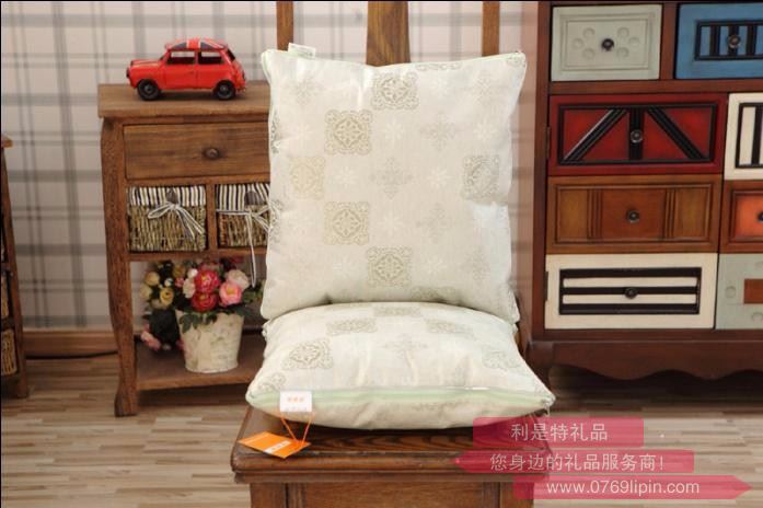夏日福星（綠色）冰絲抱枕 SS-BS4904