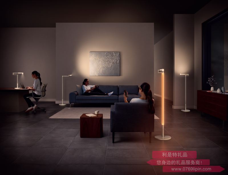 290727-01  Dyson Lightcycle Morph臺(tái)燈-黑色