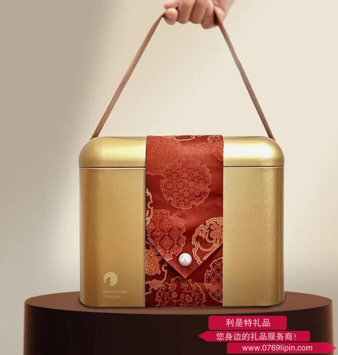 金兔望月