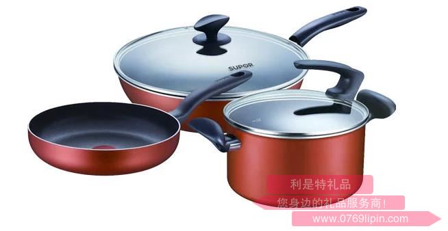 火紅點豪華三件套T1232T.jpg 火紅點豪華三件套T1232T.jpg