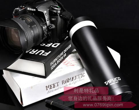 不銹鋼真空保溫杯T-1040.jpg 不銹鋼真空保溫杯T-1040.jpg
