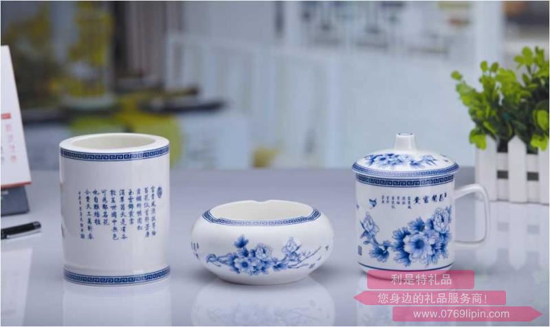 臺面杯3件套YHY-GH003A.jpg 臺面杯3件套YHY-GH003A.jpg