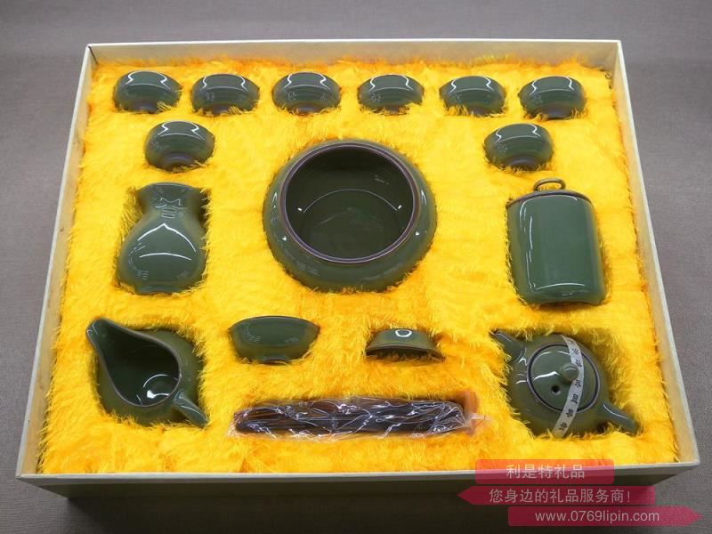 16件套哥窯套裝3.jpg