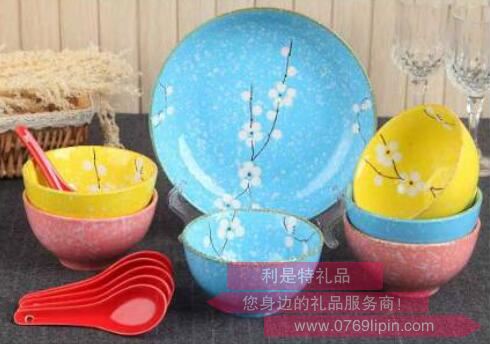 13頭雪花釉手繪梅花Y009.jpg 13頭雪花釉手繪梅花Y009.jpg