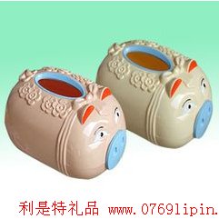 發(fā)財(cái)豬紙巾盒