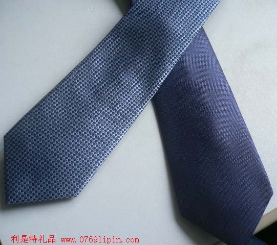 商務(wù)領(lǐng)帶