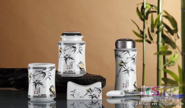 悅  語(yǔ)保溫杯茶葉罐筆筒茶葉勺名片座五件套