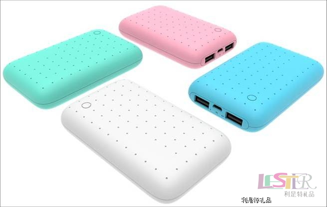 移動電源（6000mAh、12000mAh）